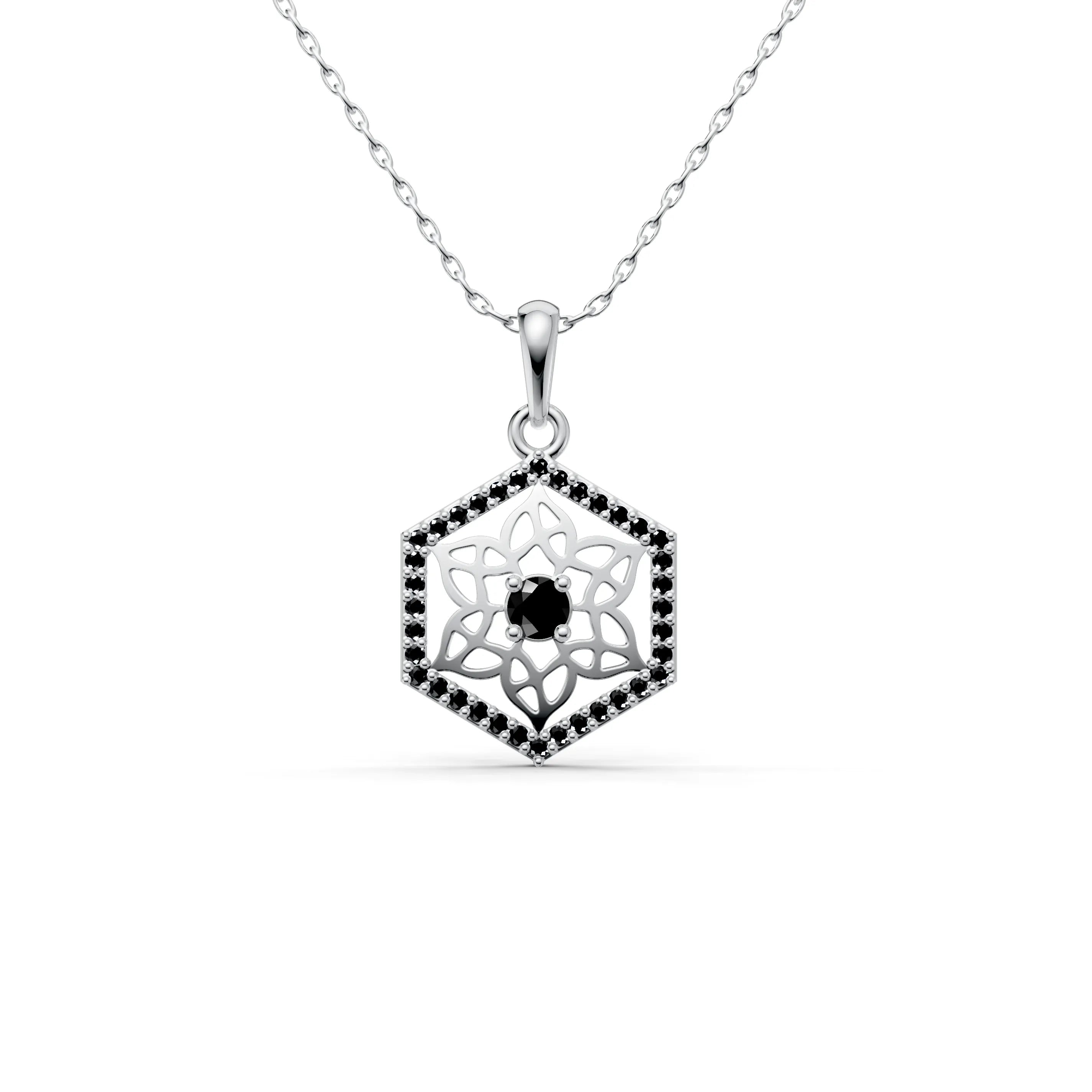 Silver_Black_Black